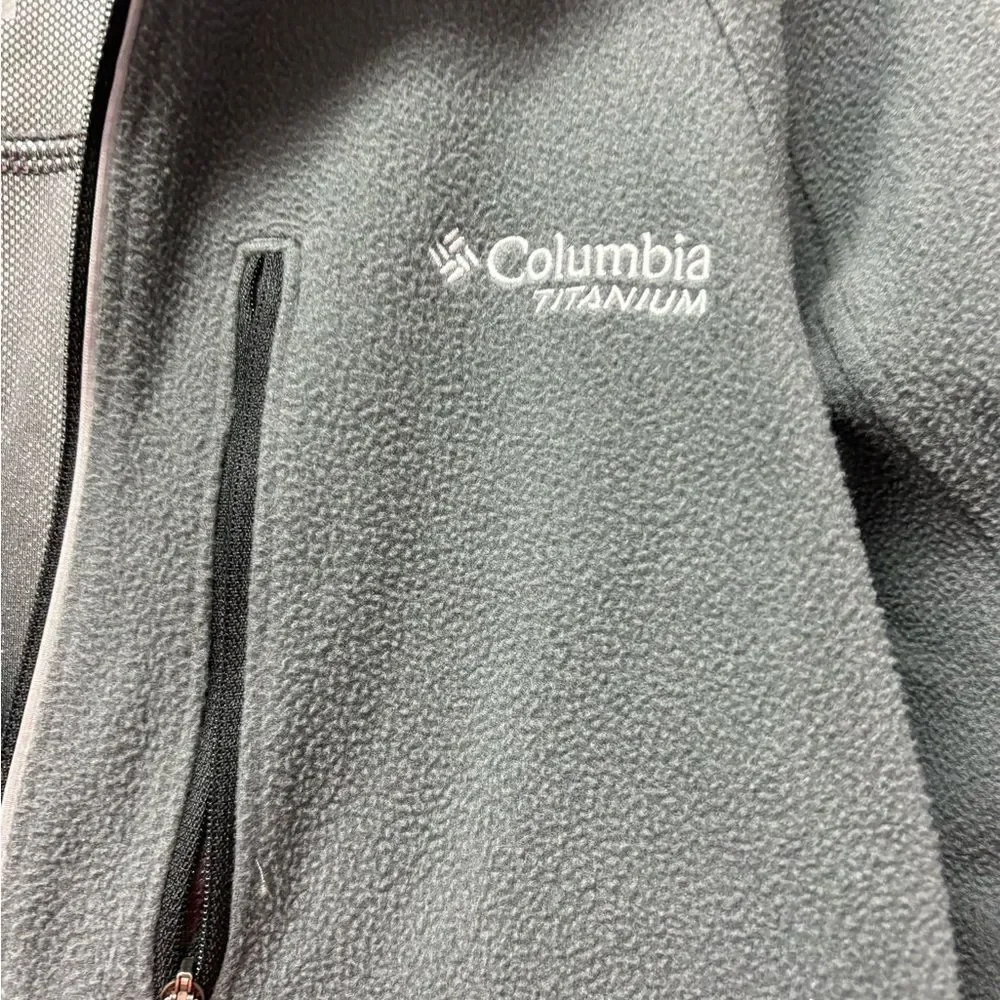 Columbia Titanium Omni-Heat 1/4 Zip Fleece Jacket in Gray Size Medium